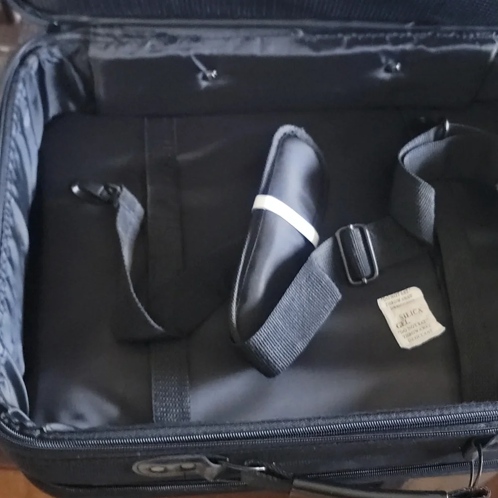 HP Pavillion laptop/briefcase brand new in box